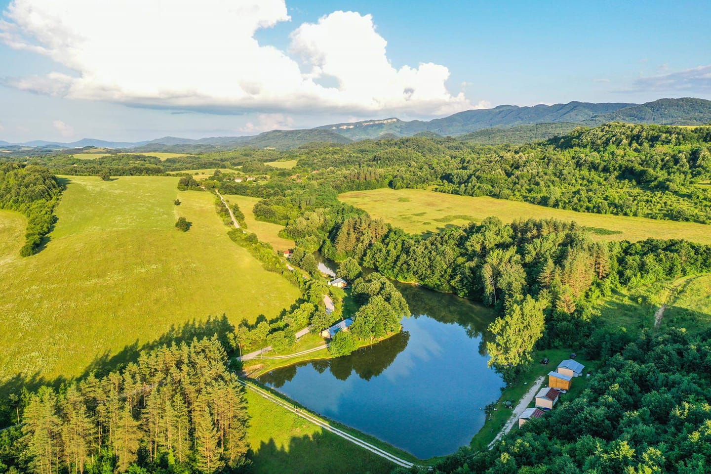 Язовир Кастел