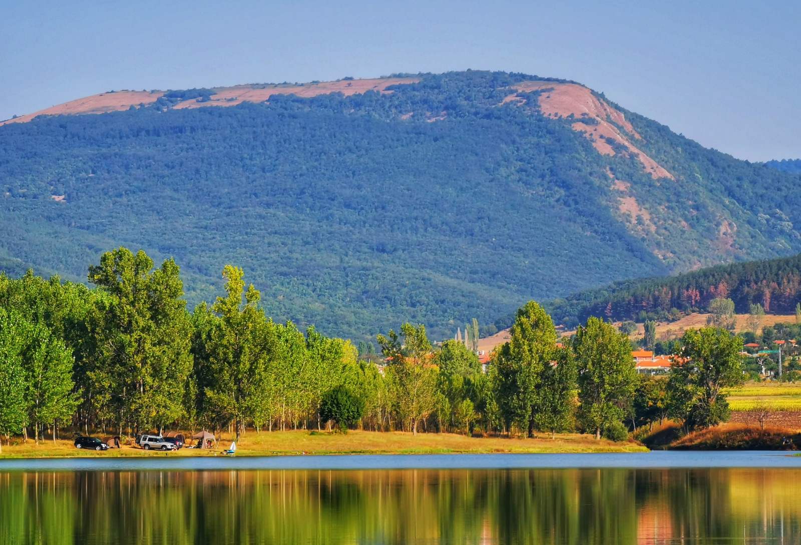 Язовир : Съединение